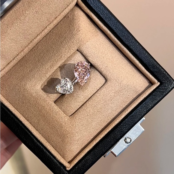 Kylie Jenner Two Stones Ring Adjustable Size Heart Shape Pear Engagement Ring - Picture 5 of 5